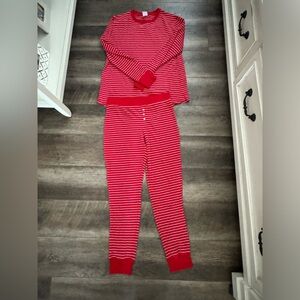 Stars above lounge/pajama set